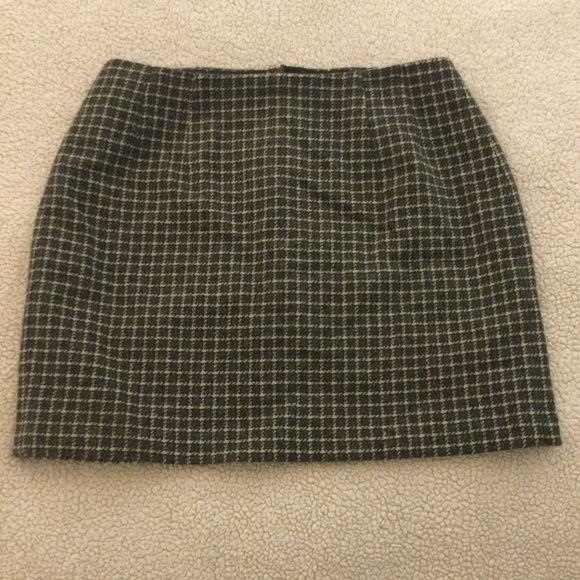 Vintage J. CREW Wool Plaid Gray Mini Skirt - Size 6